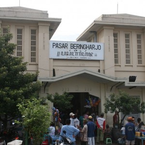 beringharjo market